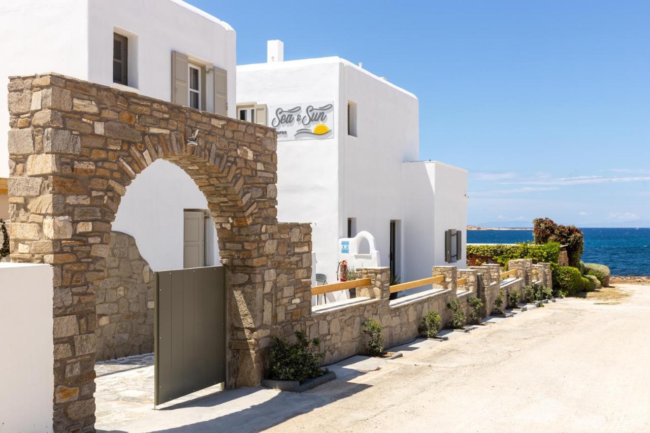 Sea & Sun Paros Hotel เนาซา ภายนอก รูปภาพ